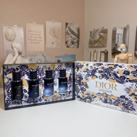 Dior Wilderness Eau de Parfum Próbka 4-kawałkowy Zestaw-3458  